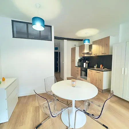 Cosy Appart- 4 Pers Netflix Hyper Centre Apartment *